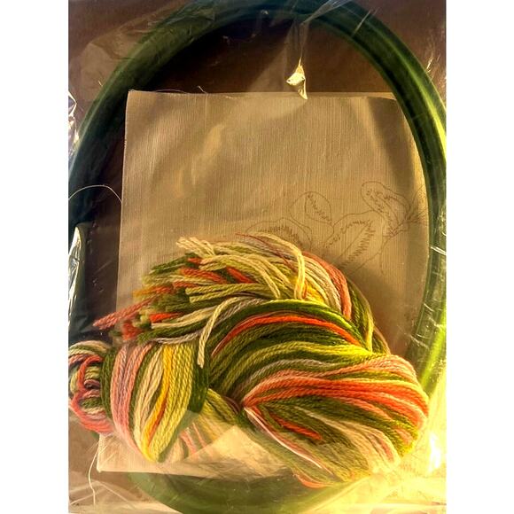 Better Homes & Gardens 1983 Craft Kit - BUNNY by Janlynn  with Oval Frame - Picture 5 of 6